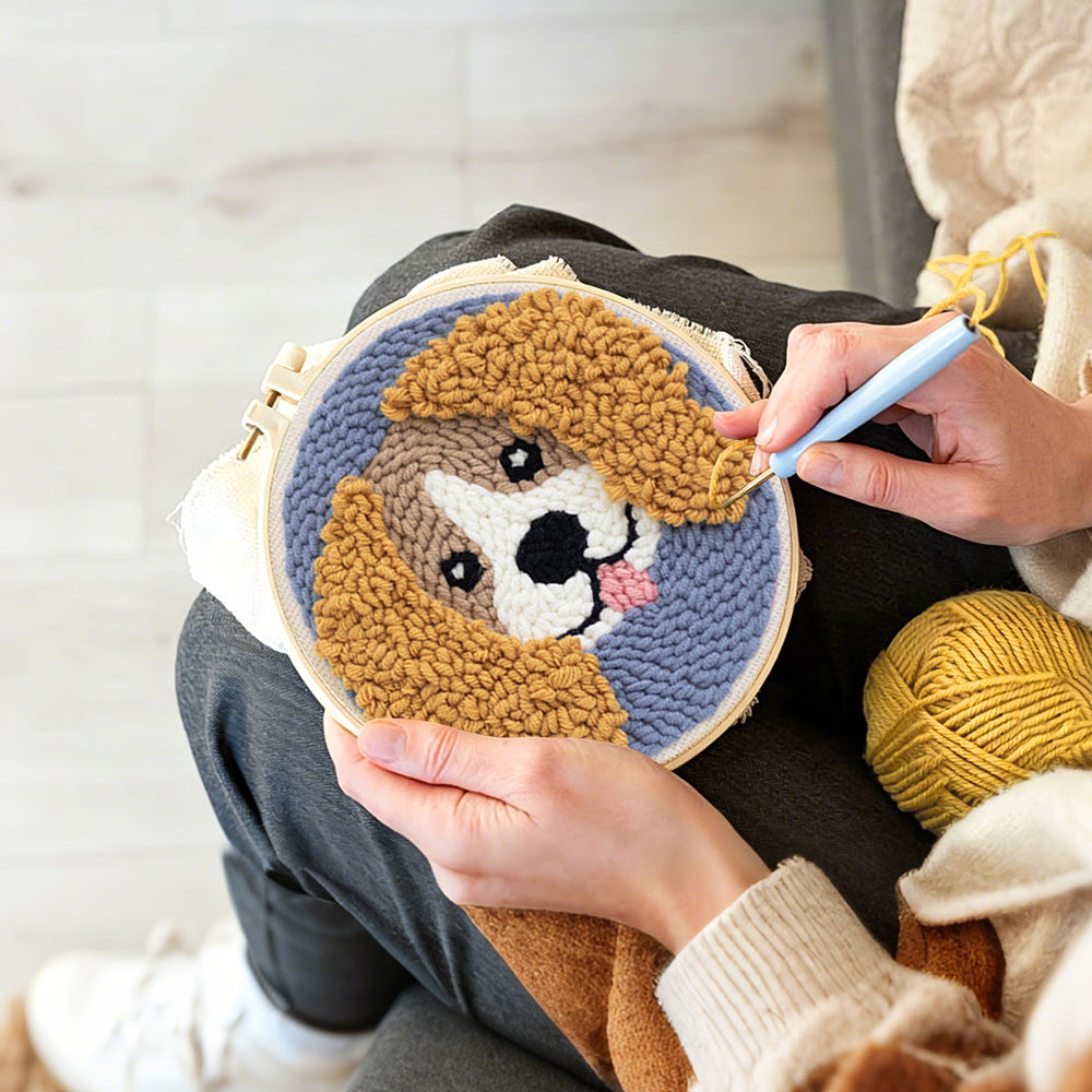 Creating handmade cocker spaniel punch needle artwork