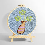 Minimalist vase and leaves punch needle kit for beginners